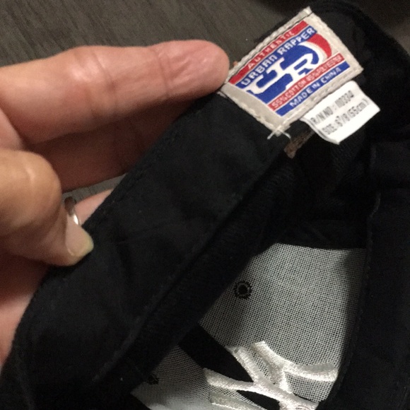 Urban Rapper NY yankees cap - Picture 5 of 5